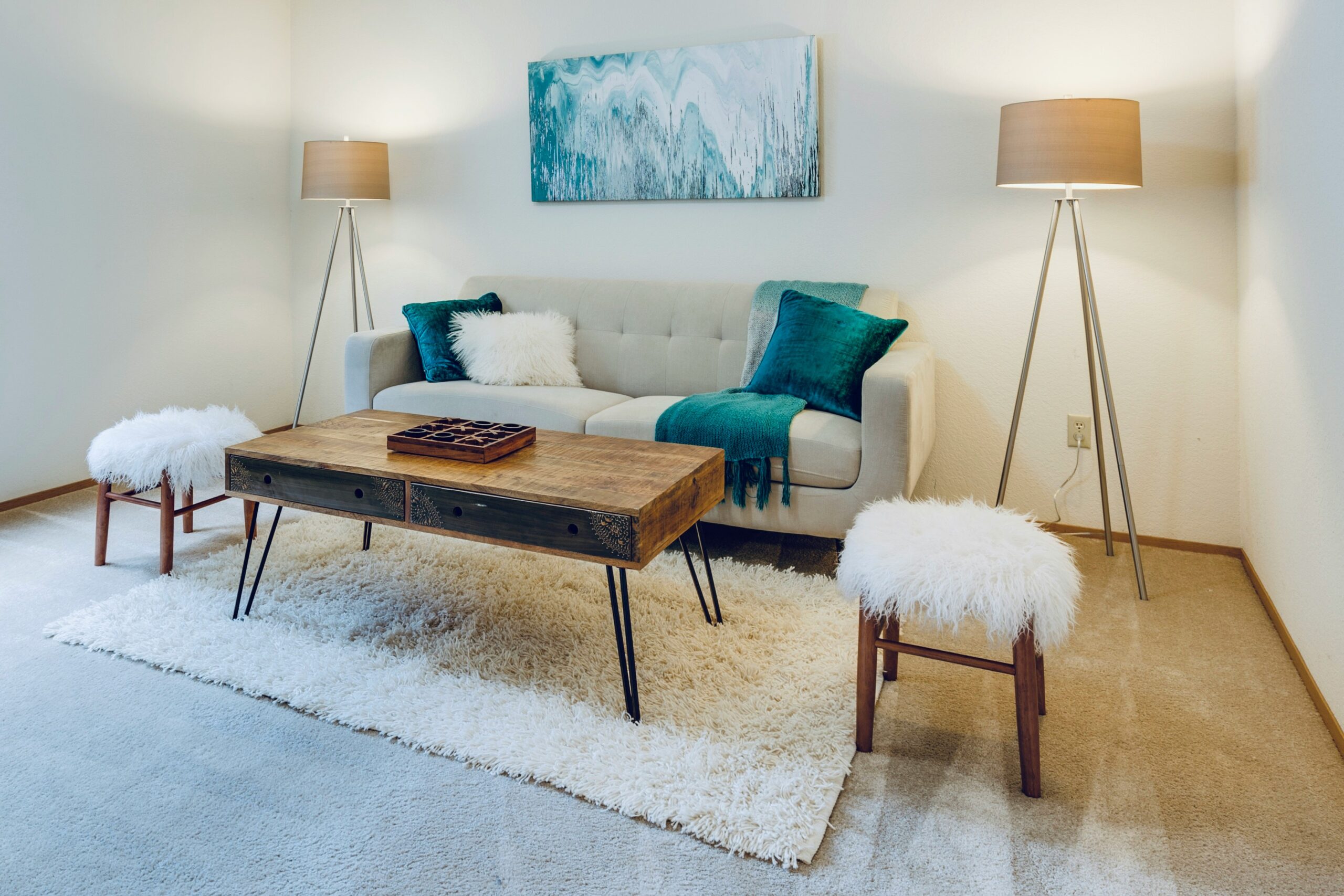 How Intensive Outpatient Treatment Supports Real-Life Recovery Without Isolation